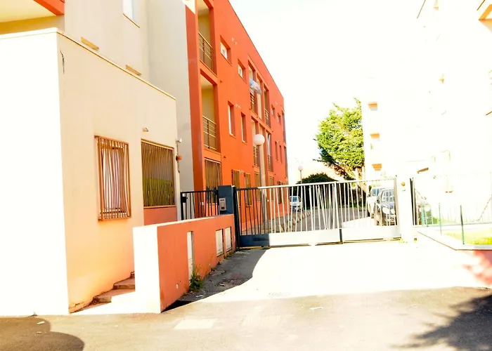 L'oracle Albinos Apartamento Nimes